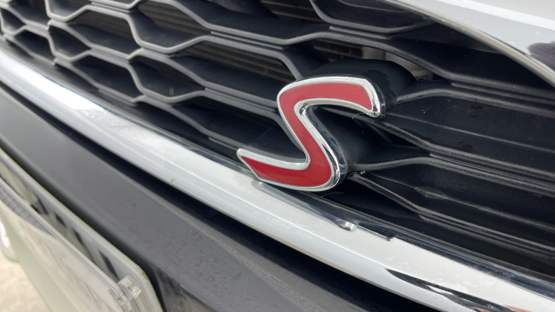 MINI Hatchback 2.0 Cooper S Sport II 3dr Petrol Hatchback